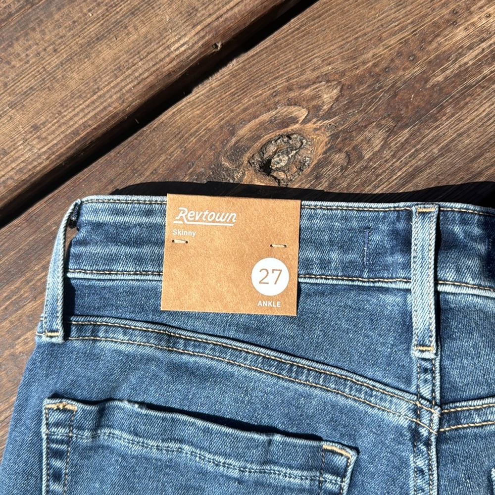 RevTown Jeans 27A - Picture 5 of 7